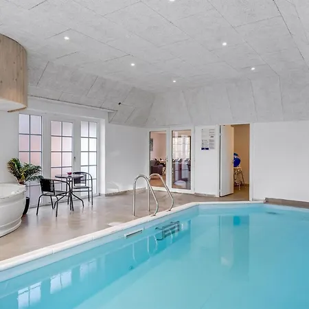 Thana - 1-4km From The Sea By Interhome Feriehus *